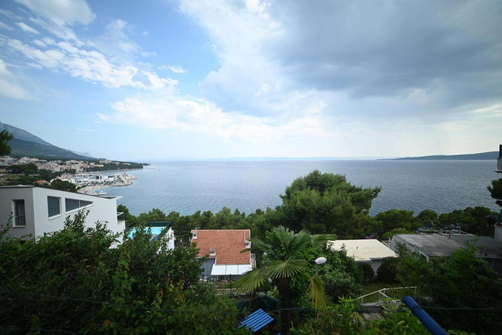 Apartments Feral 2 Baška Voda Eksteriør bilde