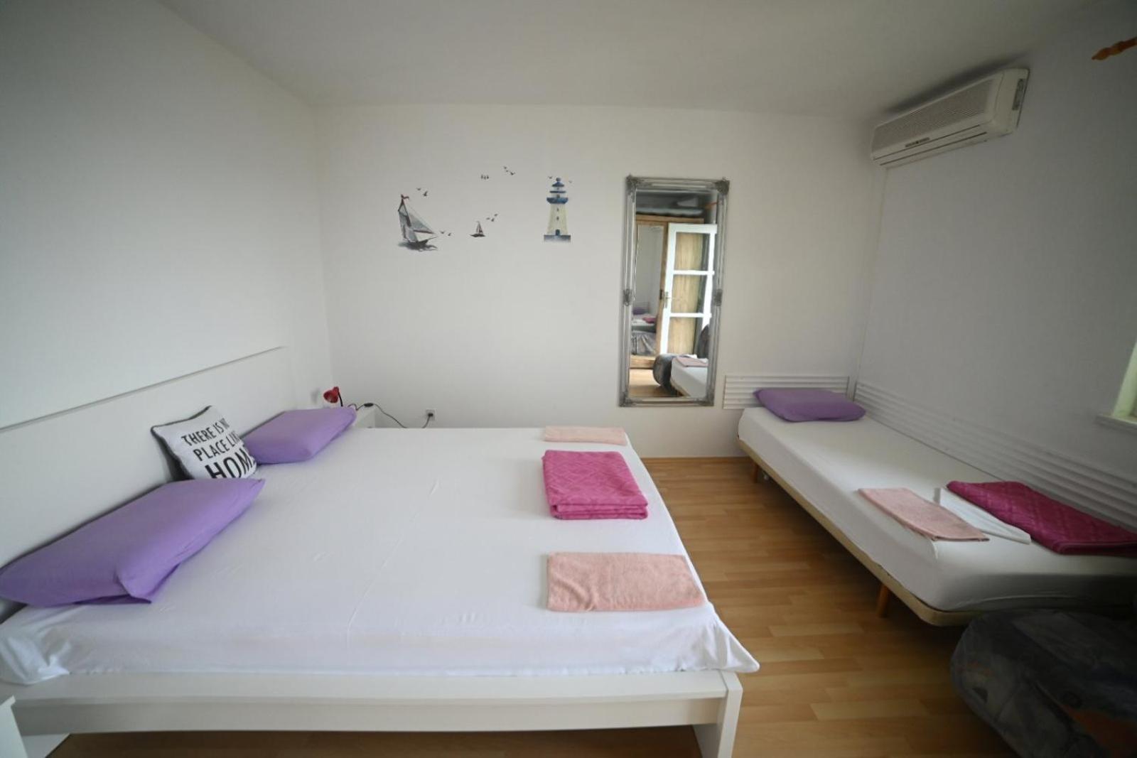 Apartments Feral 2 Baška Voda Eksteriør bilde